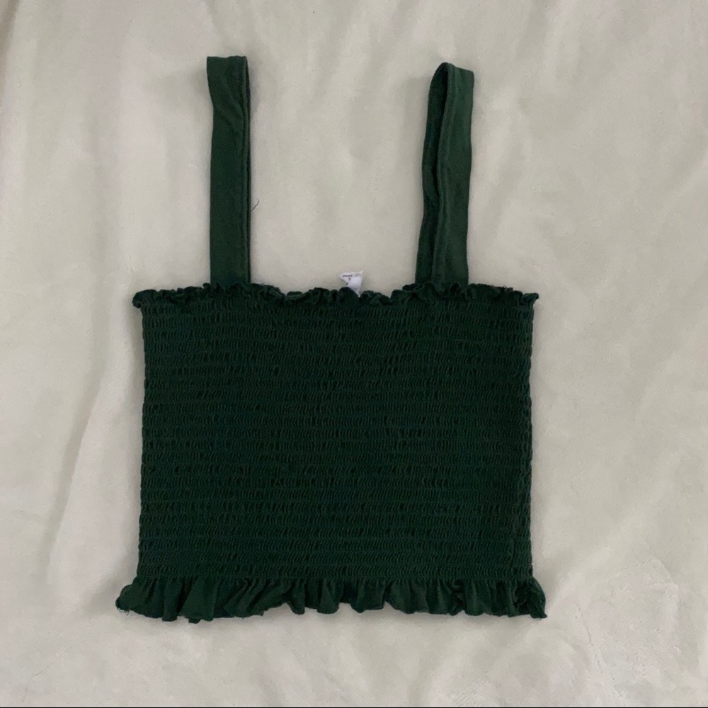 Me To We Cropped Green Ruched Tank - Picture 6 of 7